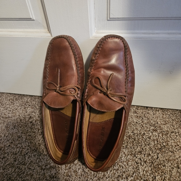 Driving Moc - Picture 1 of 8